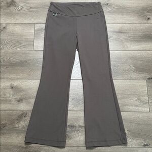Lulu-B Pull On‎ Mid Rise Crop Flare Trouser Pants Brown Size 2